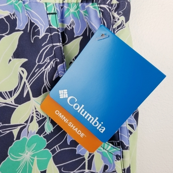 Columbia Bogata Bay Stretch Floral Printed Shorts NWT size XL - Picture 11 of 15